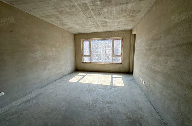 凤凰首府3室2厅110㎡73万二手房图片