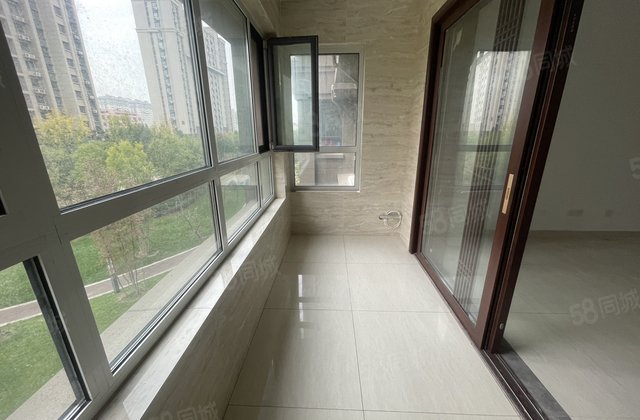 赠车储！免大税！小高层！四叶草！开发区星光和园！东昌东校！