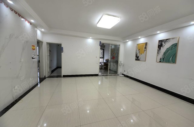 孟达国际新城B2区，三室朝阳，车位储藏室城市玖玺143平免大