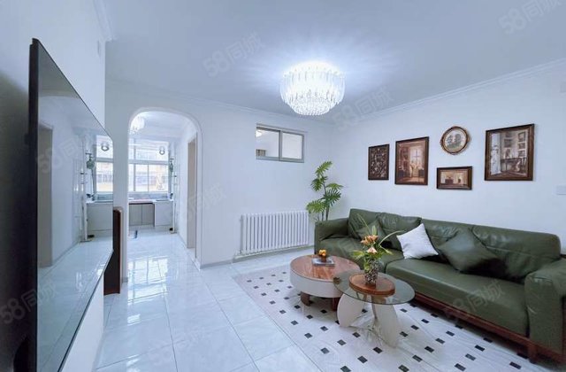 实验   湖北小区，精装三室   房东急售