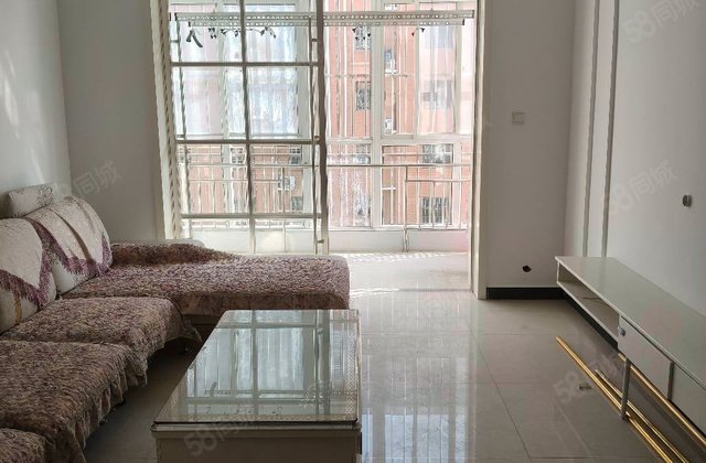 宏屹国际城2室2厅100㎡41万二手房图片