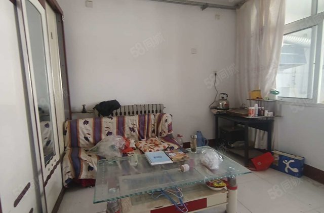 文轩本部,瑞祥小区,一室一厅一卫,户型方正南北通透