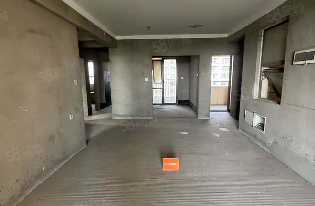 皖新文化广场翡翠庄园3室2厅127.75㎡72万二手房图片