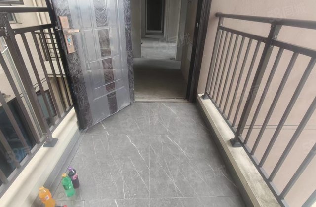 美的金科檀樾4室2厅129㎡49.8万二手房图片