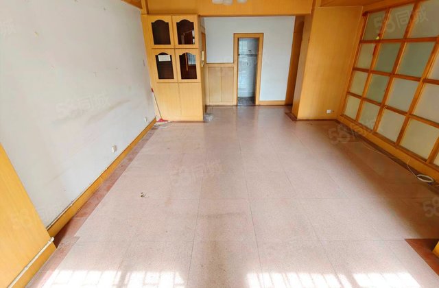 理工大学住宅区(东区)4室2厅102㎡179万二手房图片
