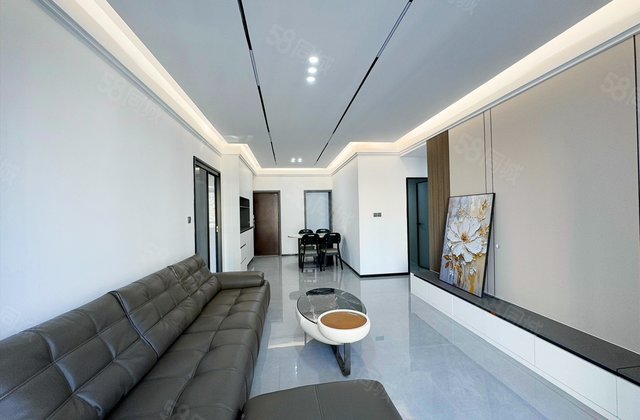 映山岭秀4室2厅106.66㎡85万二手房图片