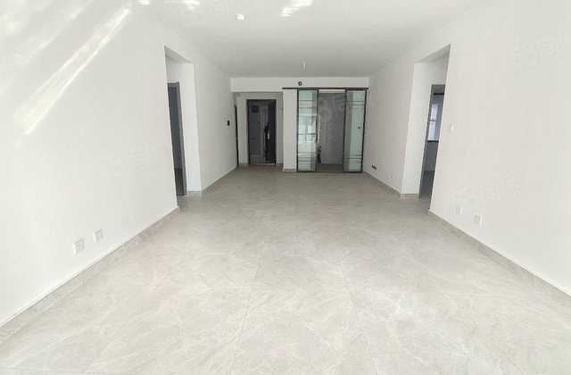 祥生金麟府 人民公园四室 带车位储藏室 水城慧德