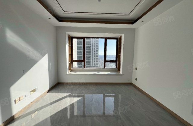 万达体育新城(三期)3室2厅94.96㎡81万二手房图片