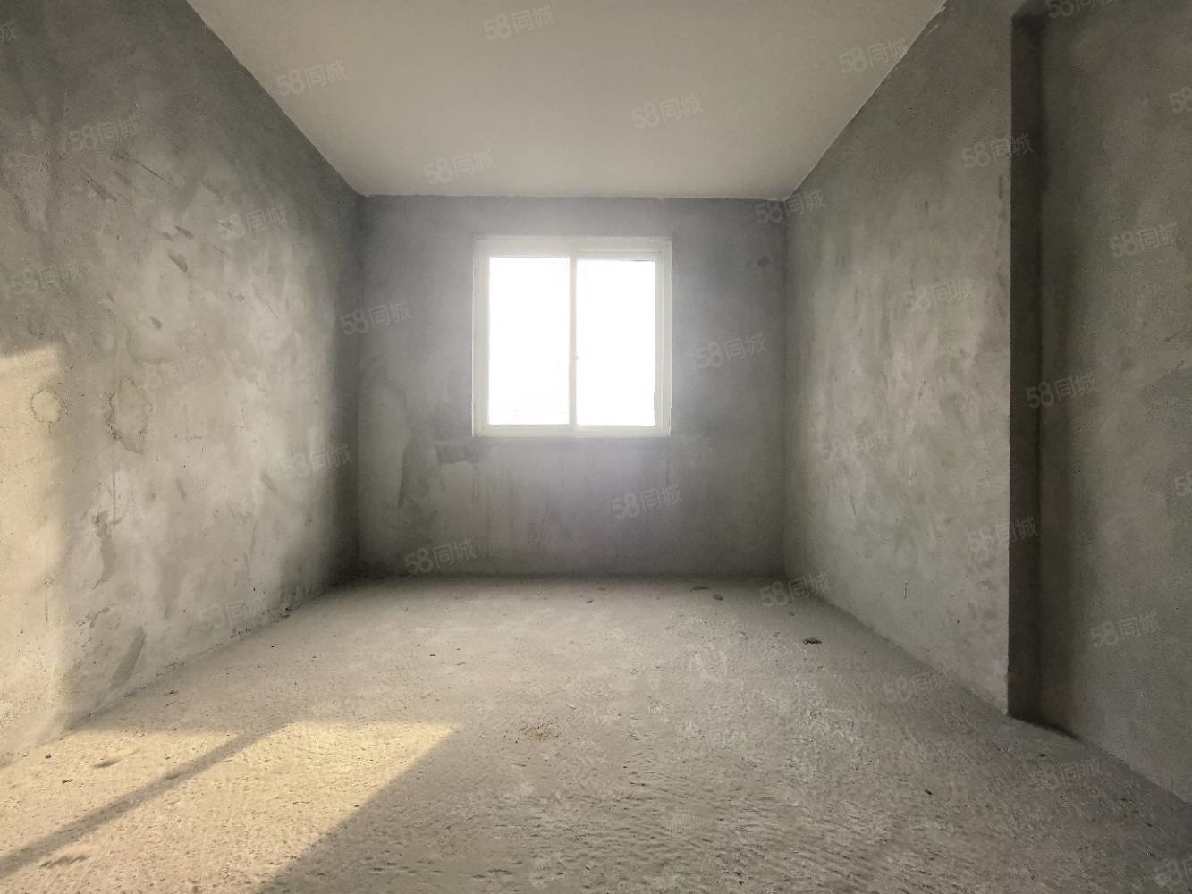 香山苑小区(张湾)3室2厅1卫105㎡南北69万