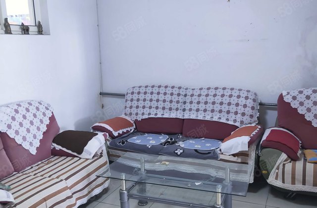 振兴西路住宅楼2室2厅1卫带地下室价格可谈送车位家具房东直卖