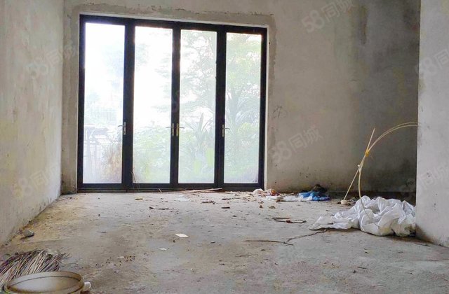 水漾林庭5室2厅365㎡561.5万二手房图片