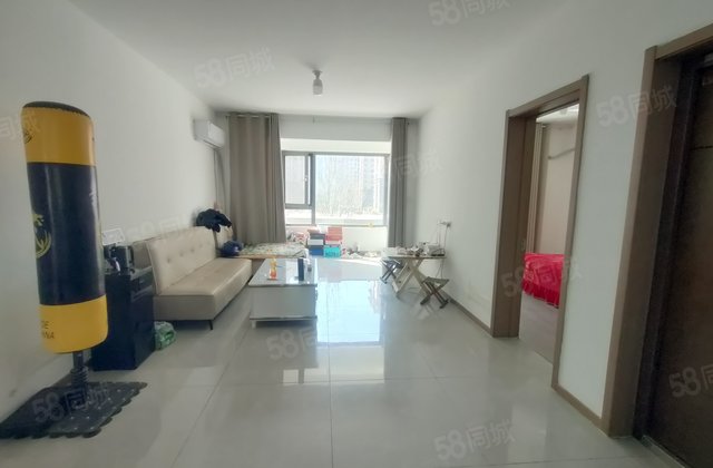 B2.玖玺南区三叶草户型118万有证可按揭随时看房子