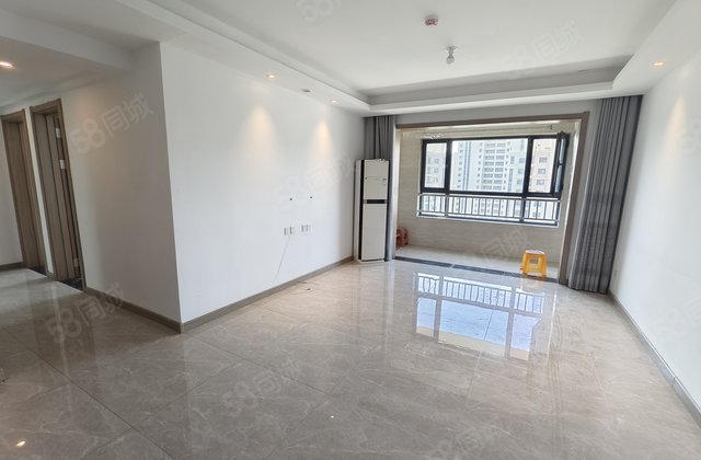 新上莲湖新城  带车储 好楼层 着急售 随时看房 精装