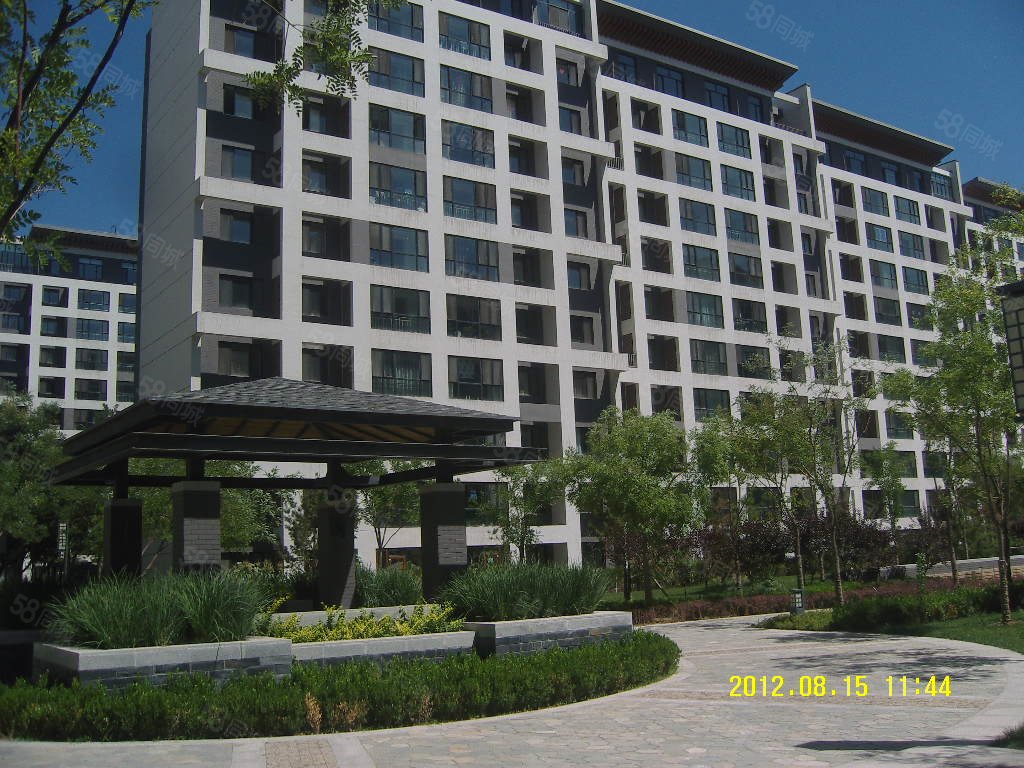 民生兴庆府大院(西区)4室2厅1卫177㎡南北256万