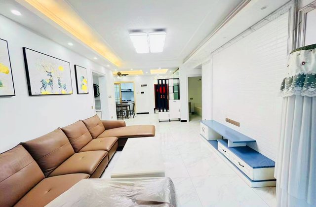 爵世名邸东湖4室2厅128.96㎡93.8万二手房图片