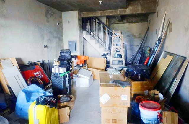 盈峰翠邸3室2厅109㎡71.8万二手房图片