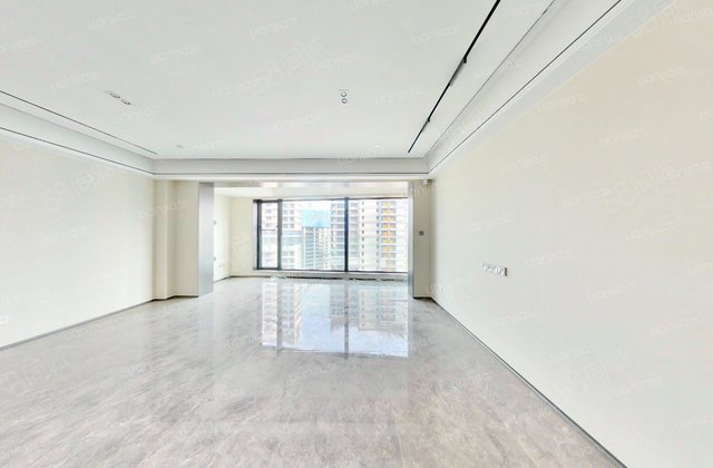 保利天珺3室2厅140.15㎡380万二手房图片