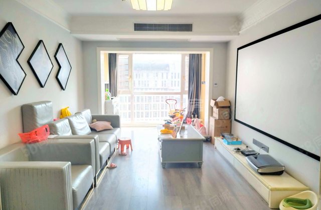 中国铁建江湾山语城4室2厅91㎡77万二手房图片