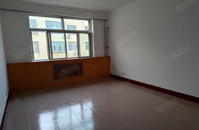 山环家园 出行方便 中间好楼层 商业配套齐全 近医院