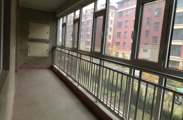 水景苑3室2厅163㎡199万二手房图片
