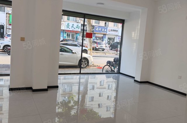 纯一楼临街商铺， 湖北小区（东昌府） ，赠储藏室，价格可议