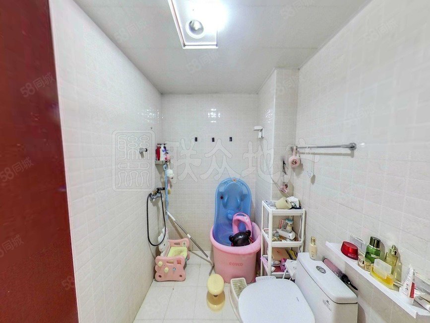 新興家園(西區(qū))3室2廳2衛(wèi)127.04㎡南北270萬