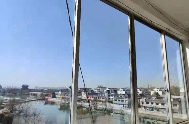 必看好房 高楼层视野无遮挡 正南朝向 车位充足 看房随时
