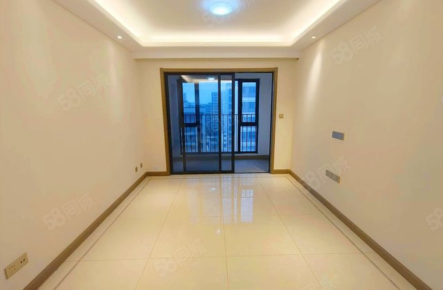 国贸凤凰原3室2厅93.2㎡205万二手房图片