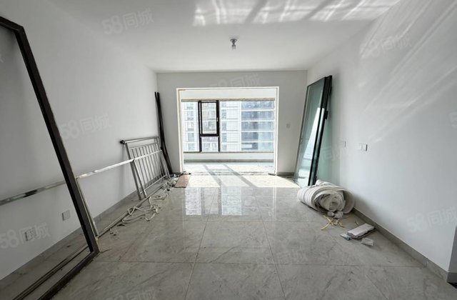 荣盛江山印 次新房 产权清晰 南北通透 双卫 近医院 小三居