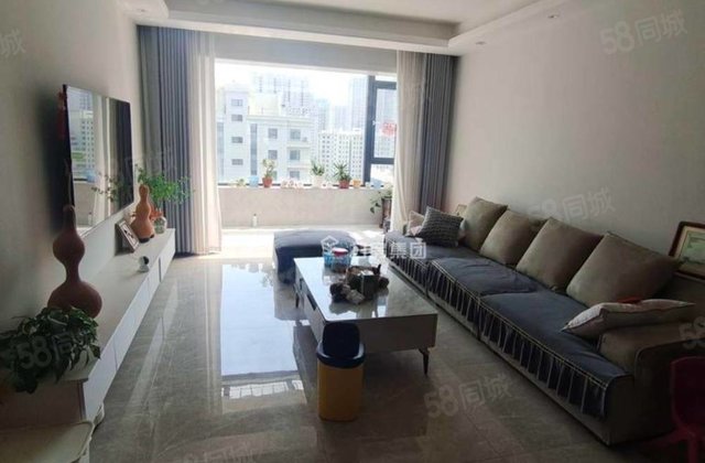 东昌府区，莲湖新城，电梯洋房，三叶草户型，精装修，看房方便