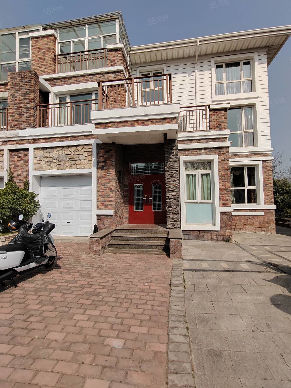 华航名人世家6室4厅5卫402㎡南928万