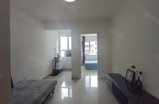 老文轩，外国语，新东方龙湾，带车位，免大税，三室两厅，