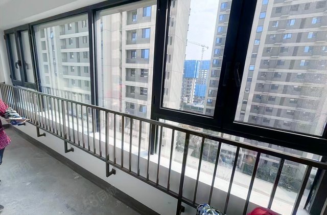 中粮祥云四区悦章天城3室2厅116.22㎡101万二手房图片