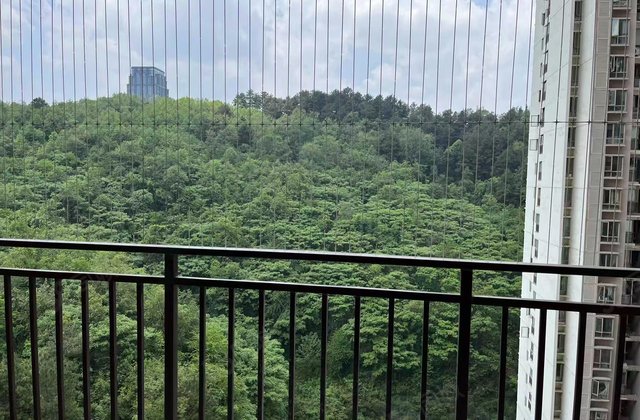 花果园L1区3室2厅121.81㎡79.8万二手房图片