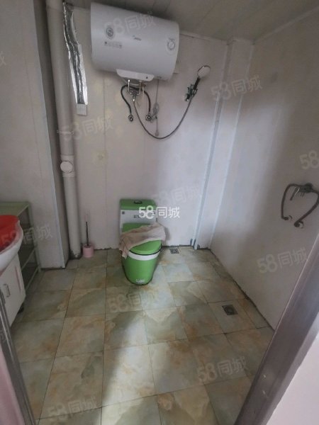 晨光花园小区2室1厅1卫98㎡南39.9万