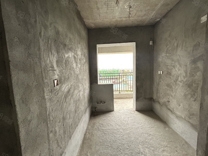 万景进园汇(东坡区)4室2厅2卫120㎡南北86.8万