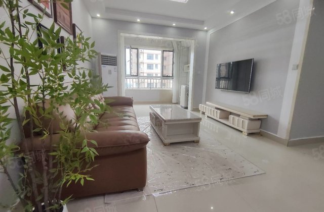 昌润莲城！观景房 精装修三室 免大税 送家具家电 房东急售