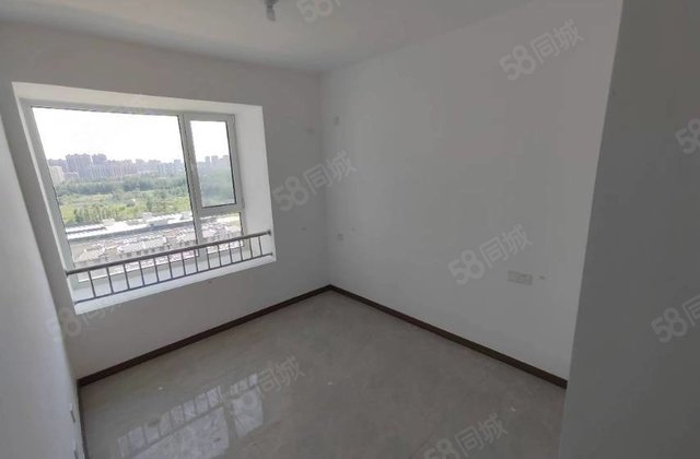 财信水城印象 满五 近医院 电梯房 双卫格局 高楼层采光充足