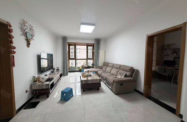 万德福广场3室2厅149.68㎡439万二手房图片