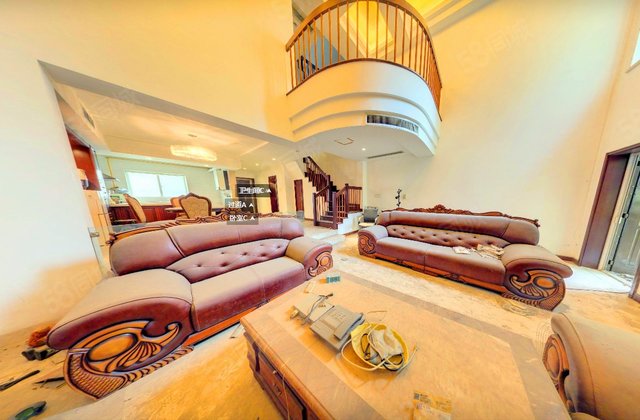 西区花园花园别墅4室2厅198.94㎡298万二手房图片