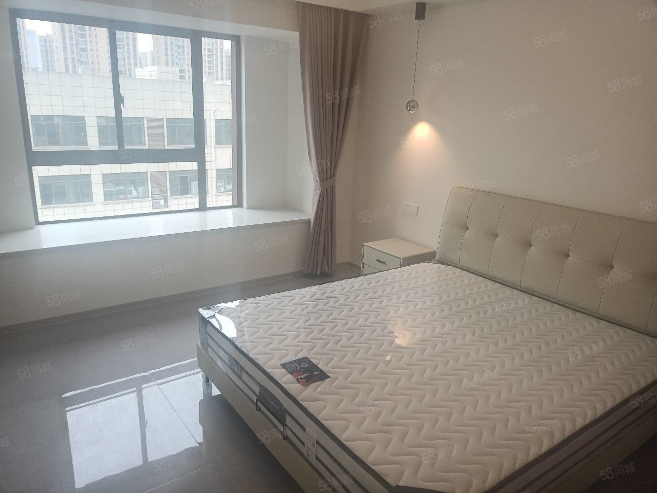 建投泊湾3室2厅2卫132㎡南北108万