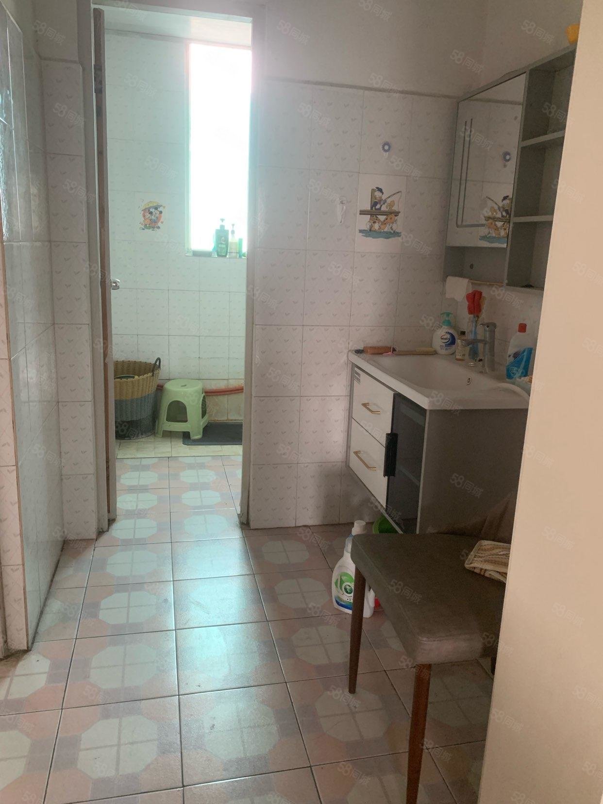 文帝街小区3室1厅1卫108㎡南37万