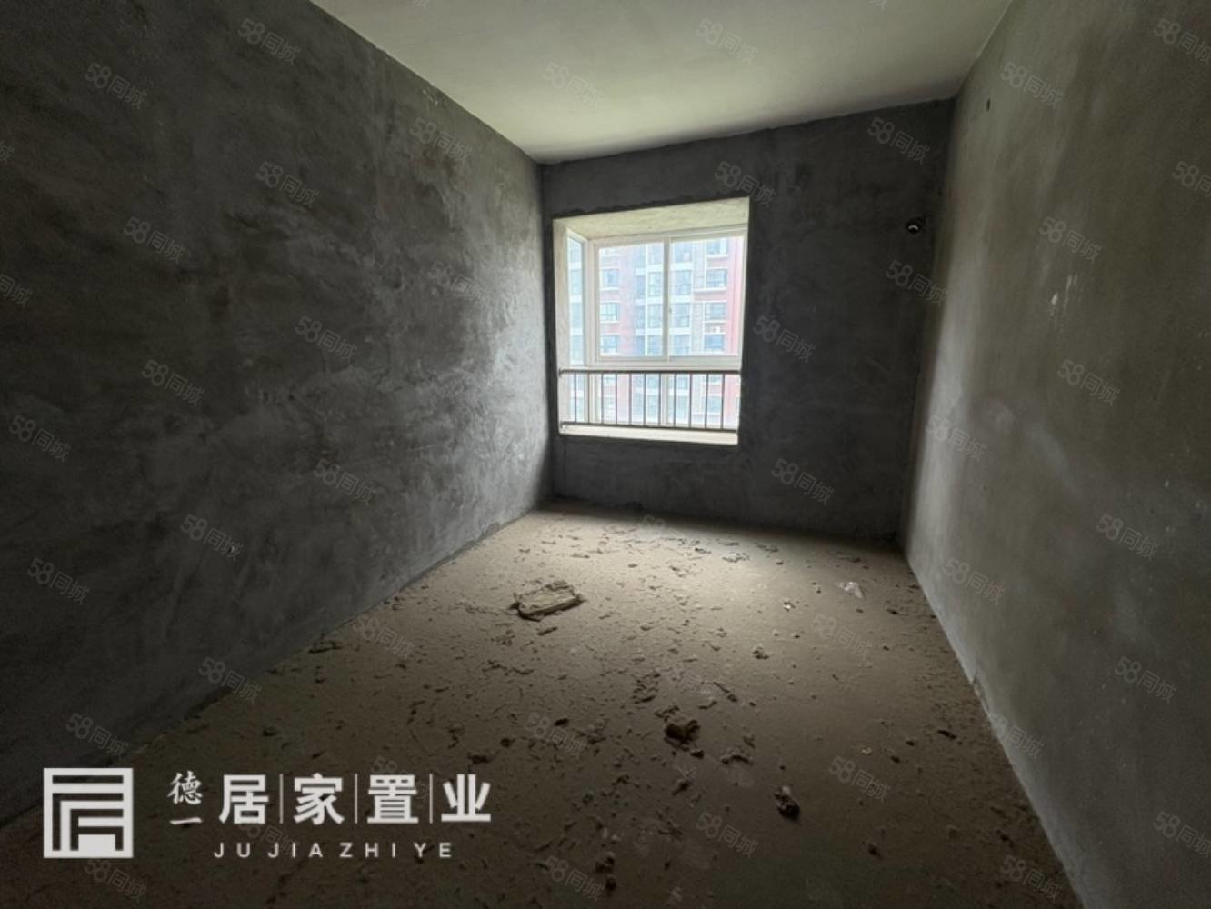 盛世东城3室2厅1卫109㎡南北39万