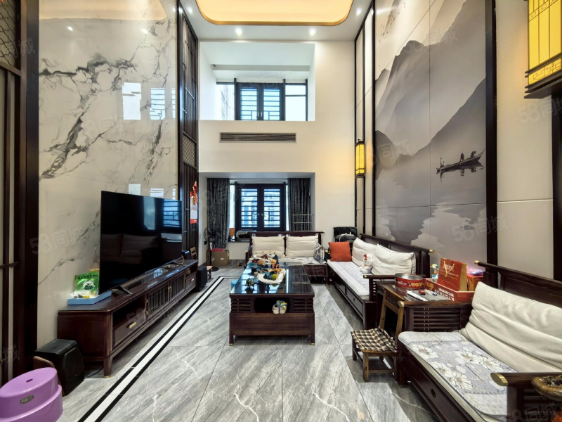 柳铁新城电梯豪装中层楼中楼全屋装修花费80多捆看房方便