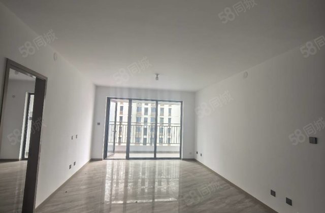 学府印象，送车储，三叶草户型，4 宽厅，一实验旁着急卖