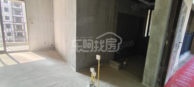 江与城4室2厅2卫144㎡南北103万