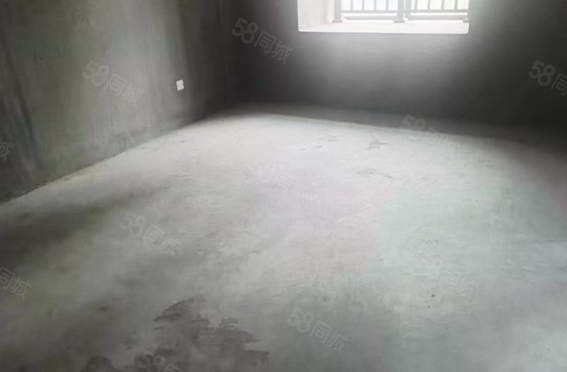 江天府3室2厅117㎡102万二手房图片