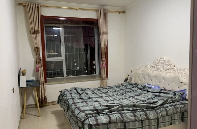 文鑫源小区3室1厅133.3㎡35.5万二手房图片