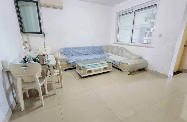 房东急售 手头5万入住 送车位送储 全天无遮挡免大税城市领秀