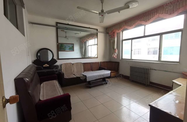 文轩外国语 柳园办事处家属院 三室两厅